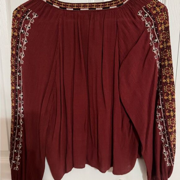 American Eagle Red Embroidered Boho Blouse - Picture 4 of 4
